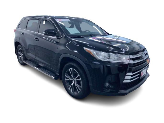 Thumbnail: 2019 Toyota Highlander - 37