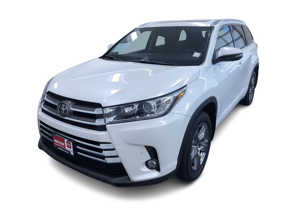 Used 2018 Toyota Highlander Limited Platinum with VIN 5TDDZRFHXJS498408 for sale in Casper, WY