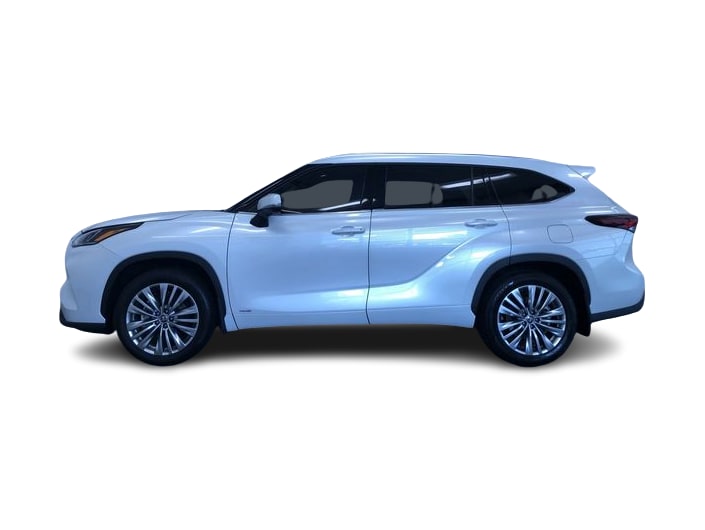 Thumbnail: 2026 Toyota Highlander - 23
