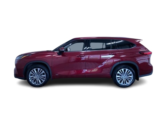Thumbnail: 2022 Toyota Highlander - 3