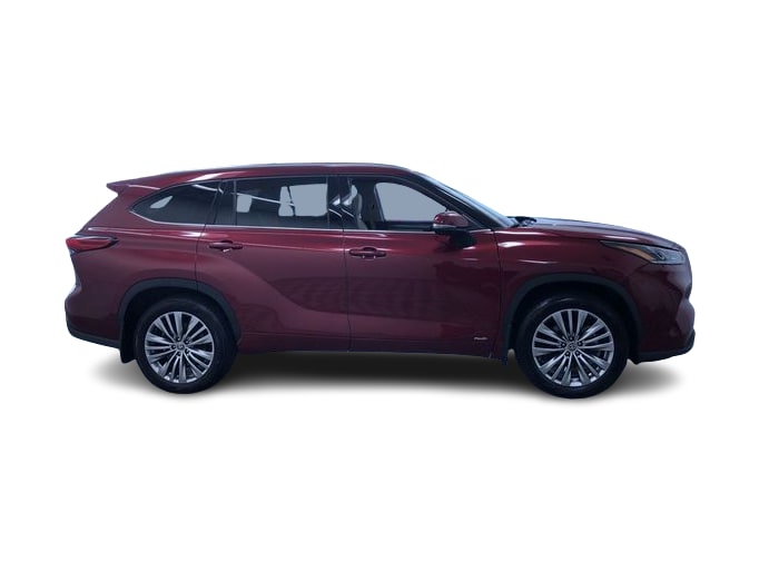 Thumbnail: 2022 Toyota Highlander - 36