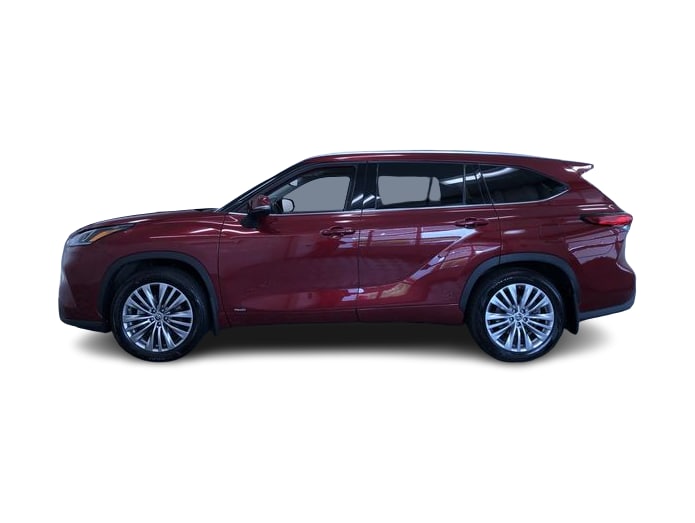 Thumbnail: 2022 Toyota Highlander - 23