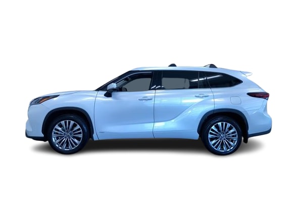 Thumbnail: 2026 Toyota Highlander - 3
