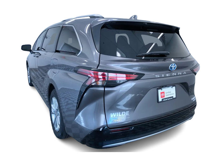 Thumbnail: 2024 Toyota Sienna - 25