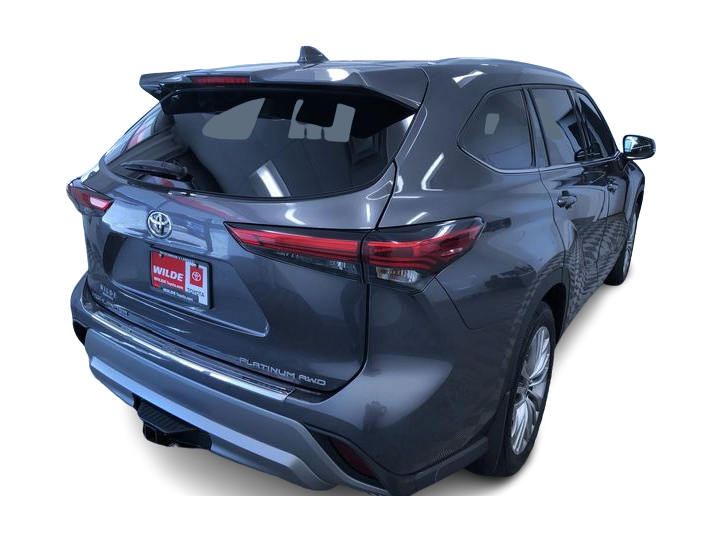 Thumbnail: 2022 Toyota Highlander - 32