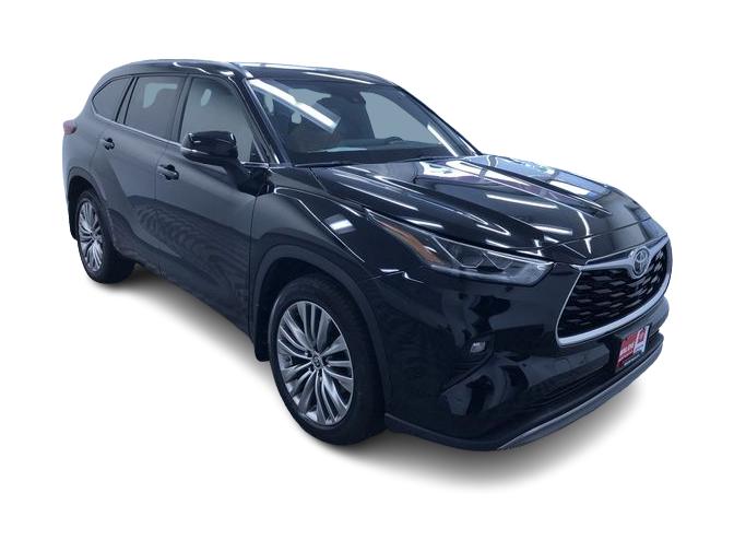 Thumbnail: 2022 Toyota Highlander - 38