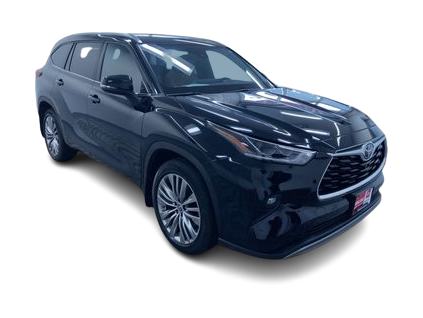 Thumbnail: 2022 Toyota Highlander - 22