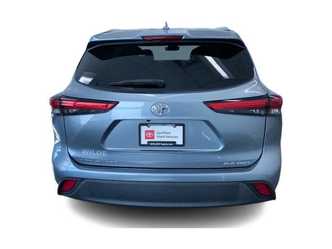 Thumbnail: 2022 Toyota Highlander - 25