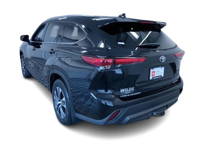 Thumbnail: 2021 Toyota Highlander - 4