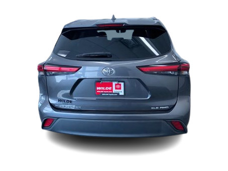 Thumbnail: 2022 Toyota Highlander - 5