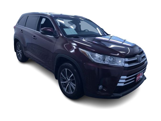 Thumbnail: 2017 Toyota Highlander - 36