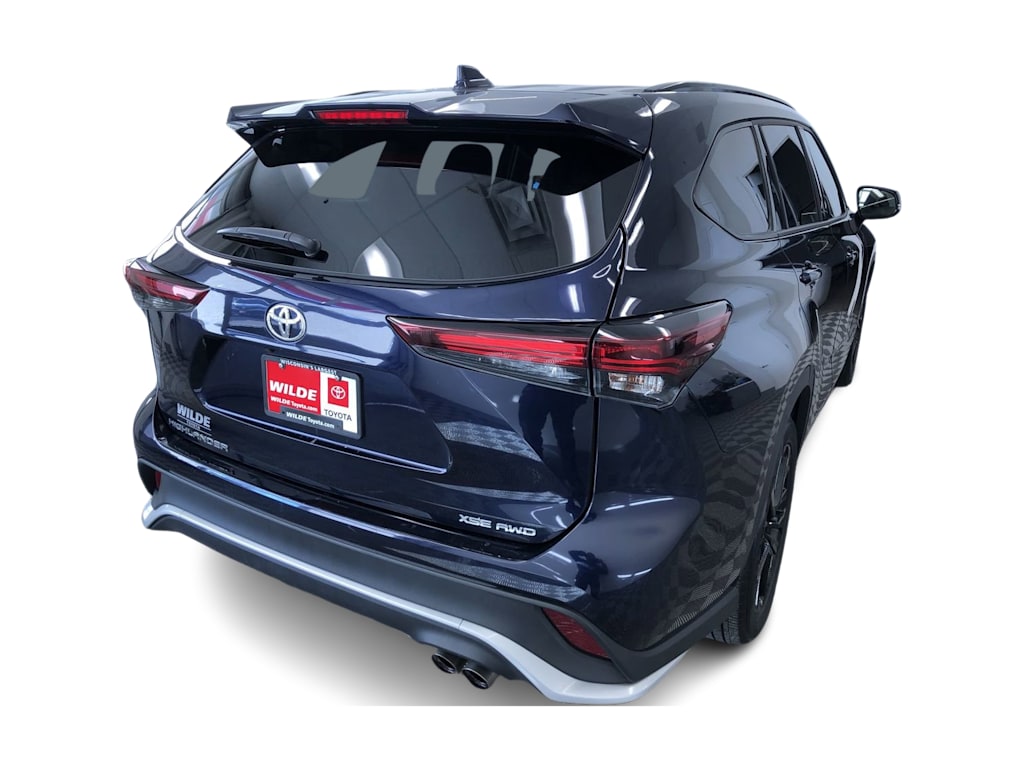 2024 Toyota Highlander XSE 33