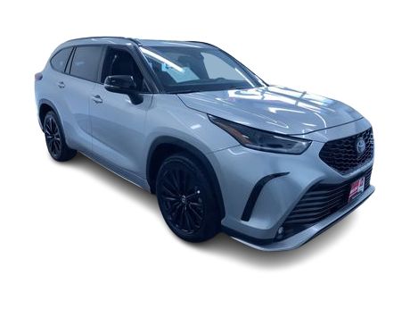 Thumbnail: 2025 Toyota Highlander - 21