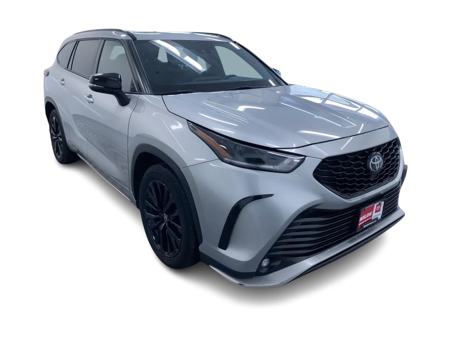 2024 Toyota Highlander XSE 22