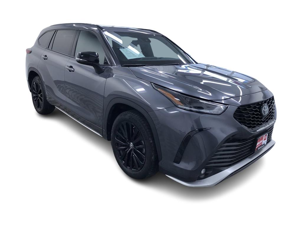 2024 Toyota Highlander XSE 38