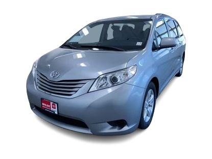 Thumbnail: 2016 Toyota Sienna - 20