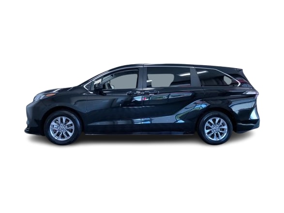 Thumbnail: 2025 Toyota Sienna - 3