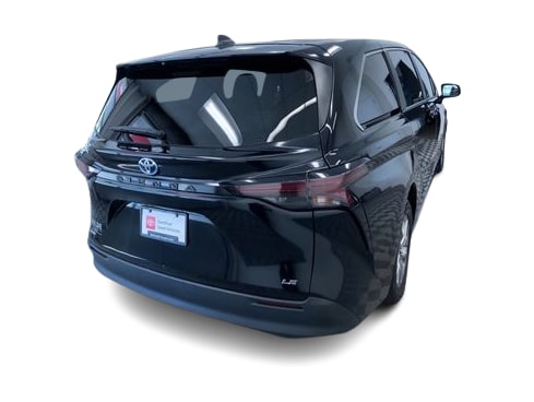 Thumbnail: 2025 Toyota Sienna - 22