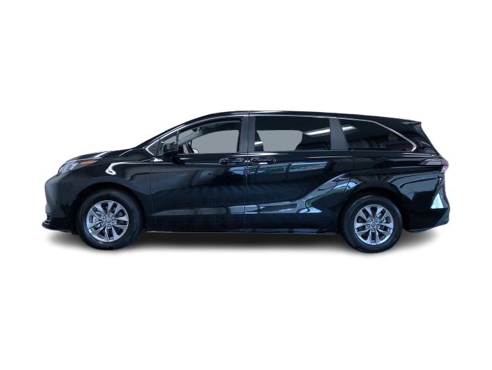 Thumbnail: 2025 Toyota Sienna - 3