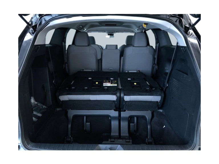 Thumbnail: 2025 Toyota Sienna - 17