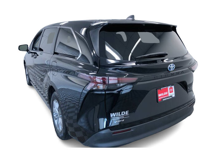 Thumbnail: 2025 Toyota Sienna - 4