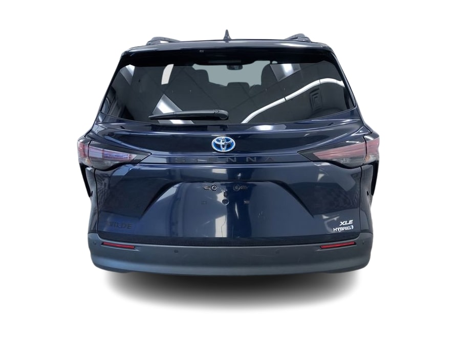 2024 Toyota Sienna XLE 22