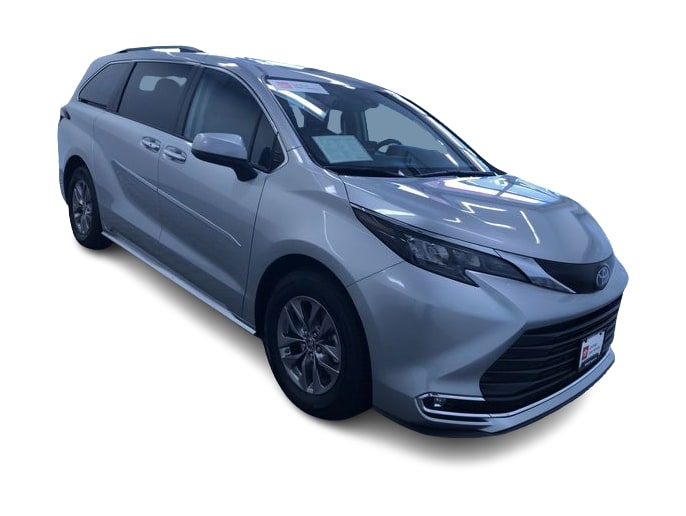 Thumbnail: 2024 Toyota Sienna - 34