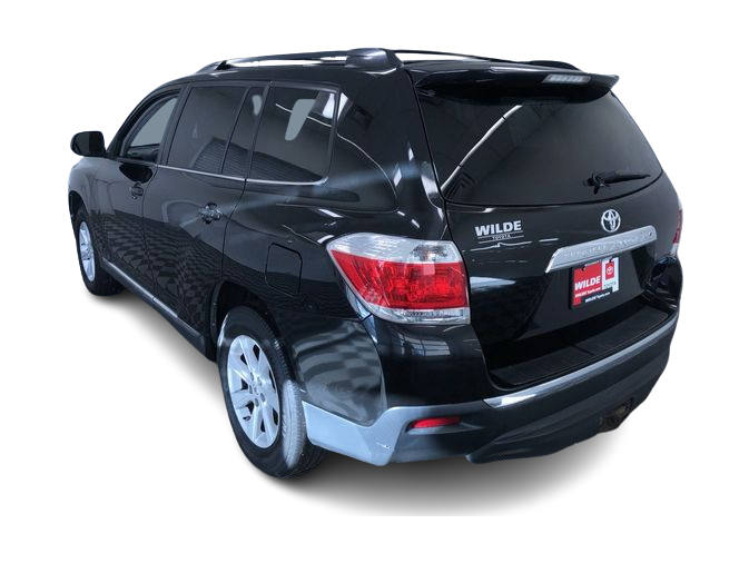 Thumbnail: 2013 Toyota Highlander - 4