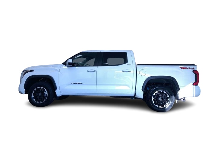 Thumbnail: 2024 Toyota Tundra - 3