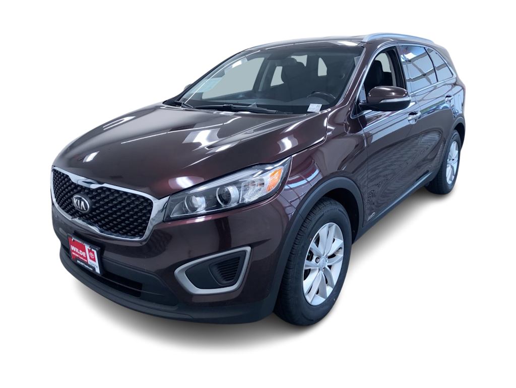 Used 2016 Kia Sorento LX with VIN 5XYPGDA36GG068026 for sale in West Allis, WI