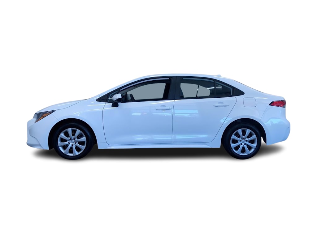 2024 Toyota Corolla LE 3