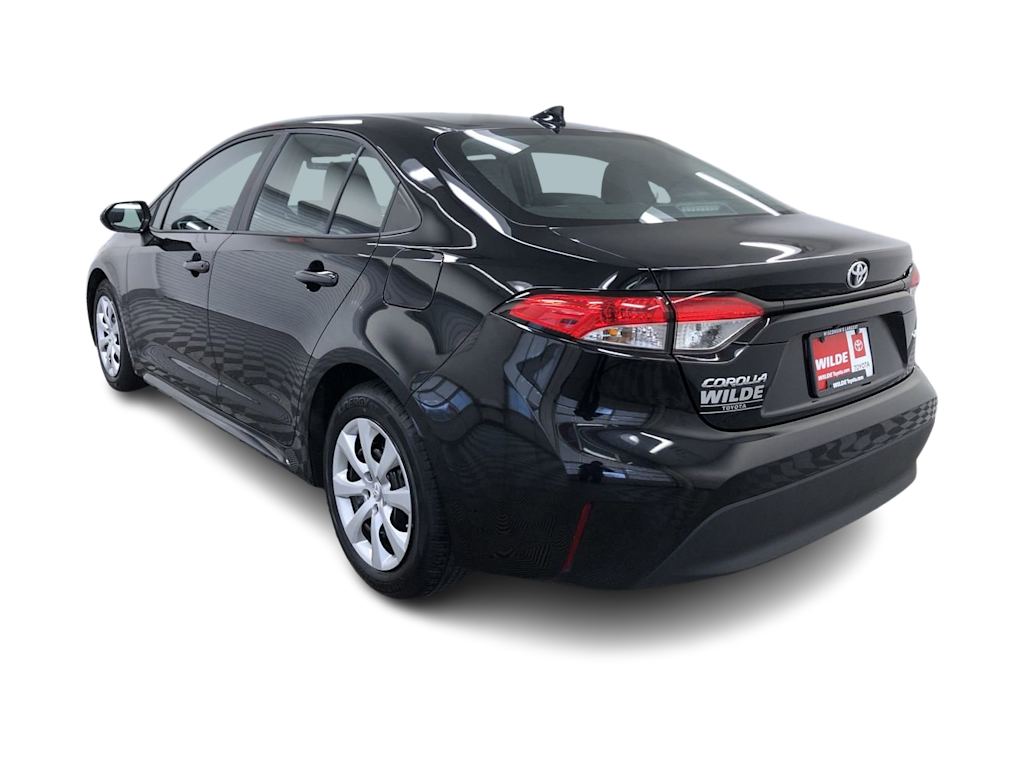 2023 Toyota Corolla LE 23