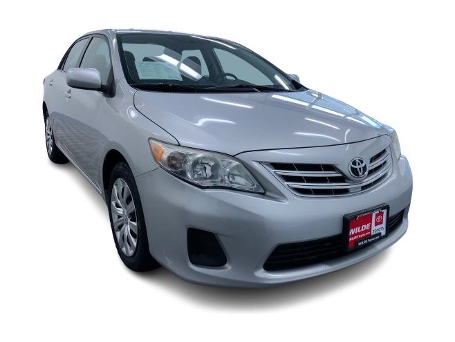 Thumbnail: 2013 Toyota Corolla - 34