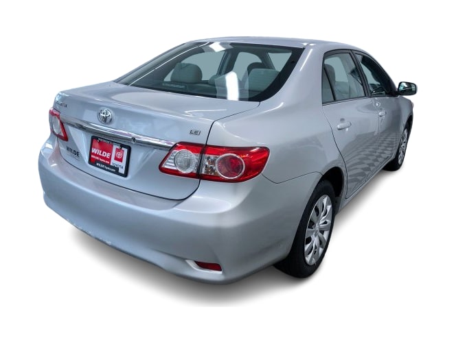 Thumbnail: 2013 Toyota Corolla - 32