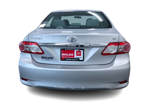 Thumbnail: 2013 Toyota Corolla - 25