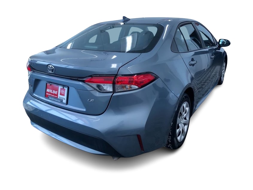 2022 Toyota Corolla LE 22