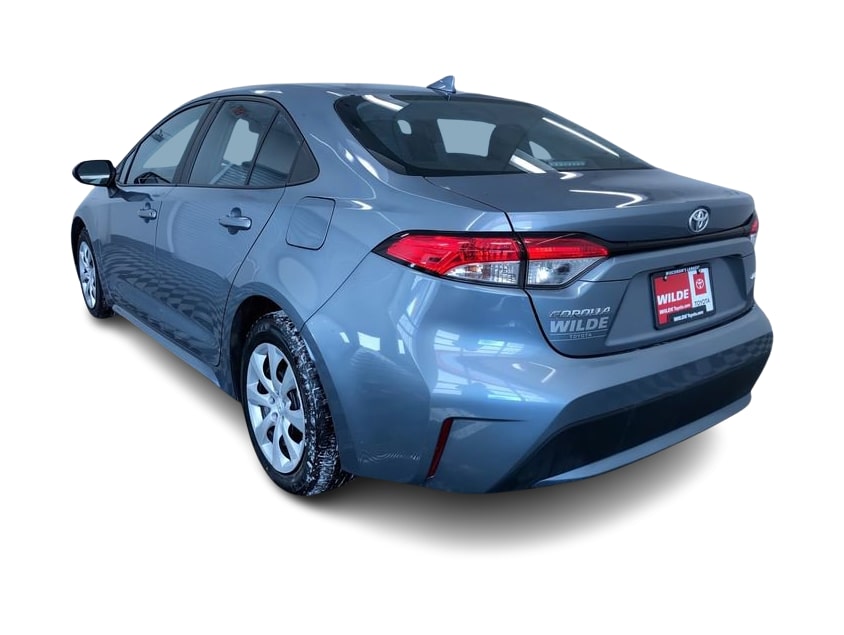 2022 Toyota Corolla LE 4