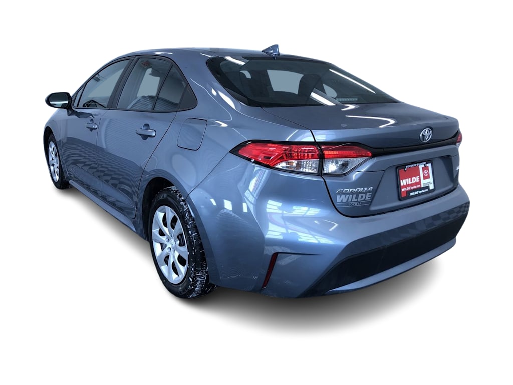 2022 Toyota Corolla LE 23