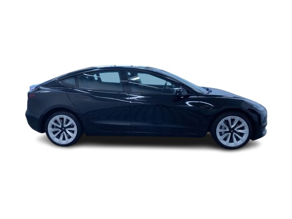 Thumbnail: 2022 Tesla Model 3 - 16