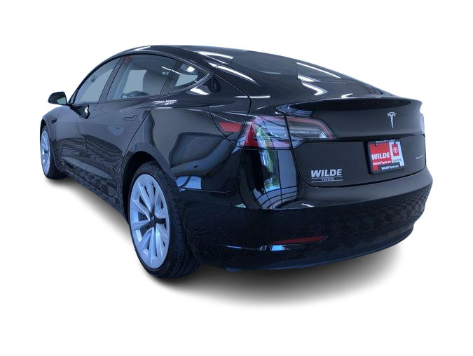 Thumbnail: 2022 Tesla Model 3 - 21