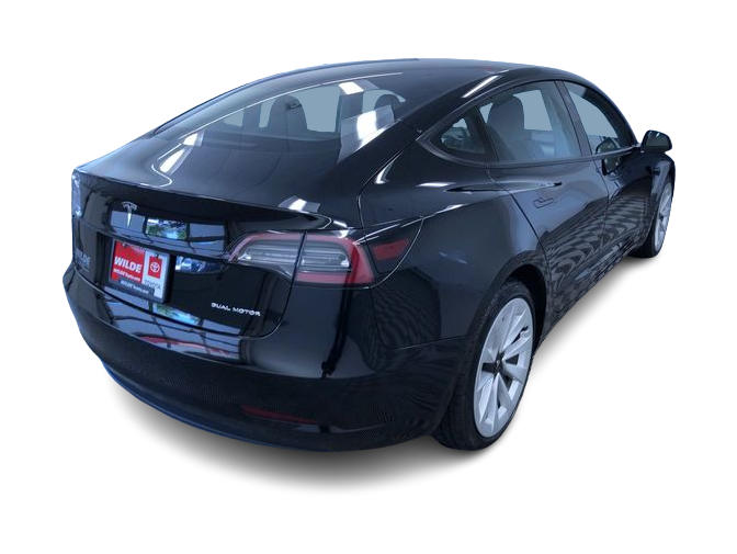 Thumbnail: 2022 Tesla Model 3 - 28