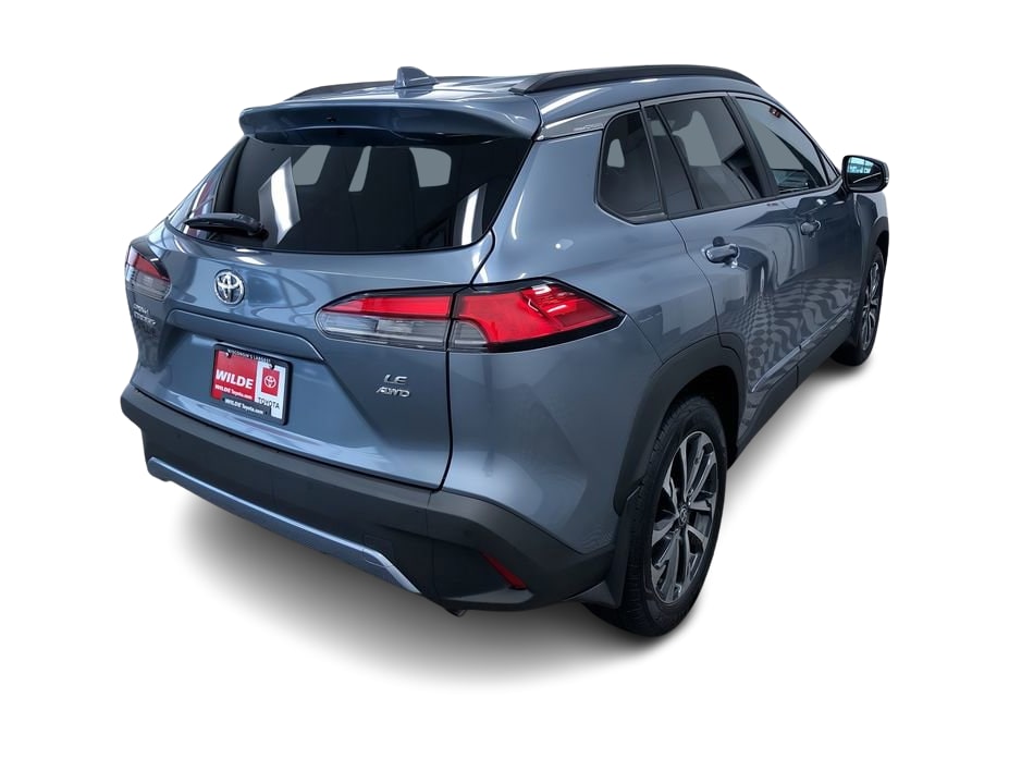 2023 Toyota Corolla Cross XLE 23