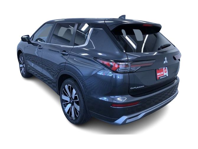 Thumbnail: 2025 Mitsubishi Outlander - 24