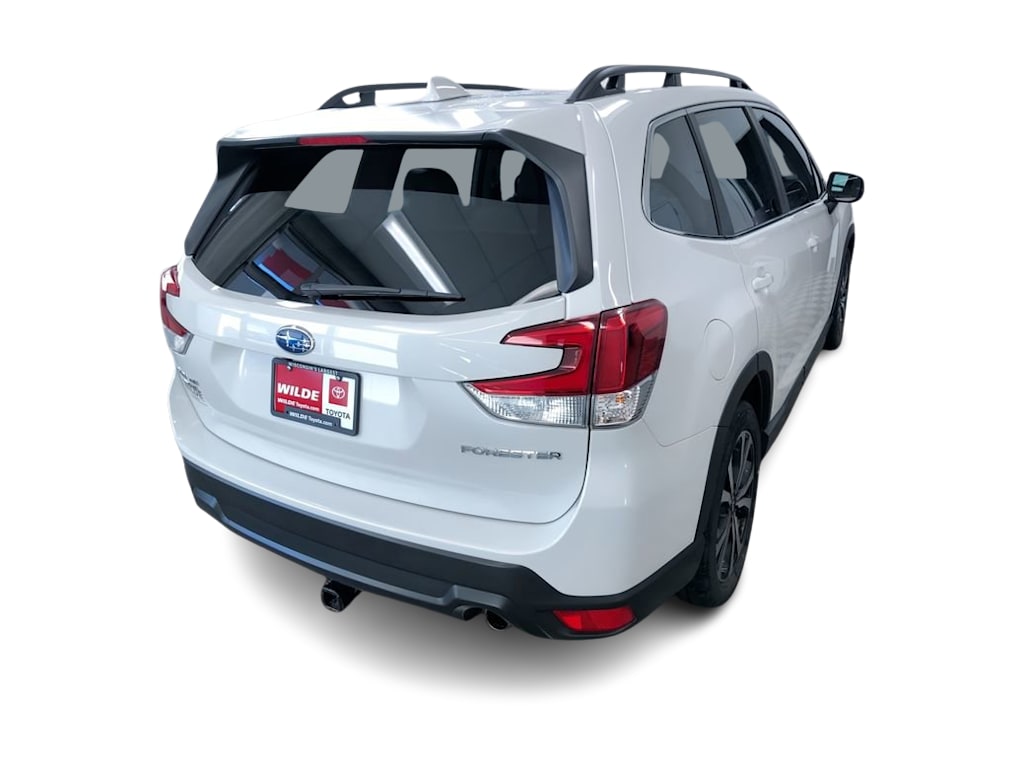 2022 Subaru Forester Limited 23