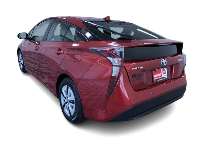 Thumbnail: 2017 Toyota Prius - 4