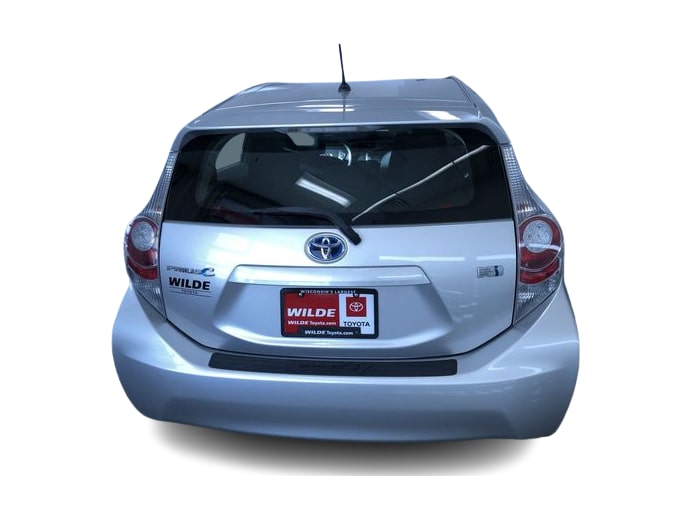 Thumbnail: 2014 Toyota Prius c - 23