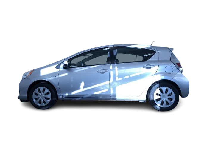 Thumbnail: 2014 Toyota Prius c - 22