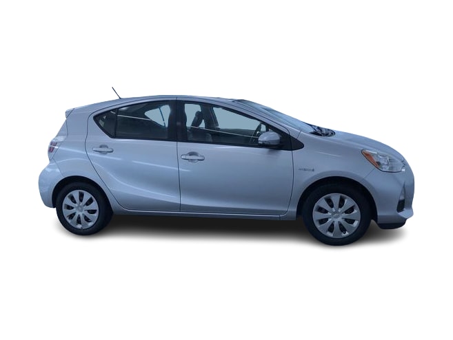 Thumbnail: 2014 Toyota Prius c - 34
