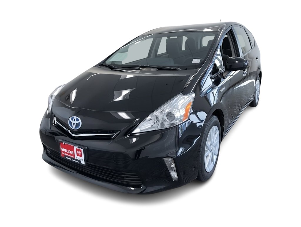 Used 2014 Toyota Prius v Three with VIN JTDZN3EU9EJ009061 for sale in Medford, OR