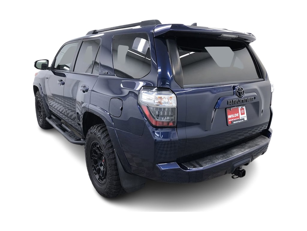 2018 Toyota 4Runner SR5 24